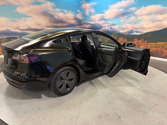 2022 Tesla Model 3 Long Range Dual Motor All-Wheel Drive
