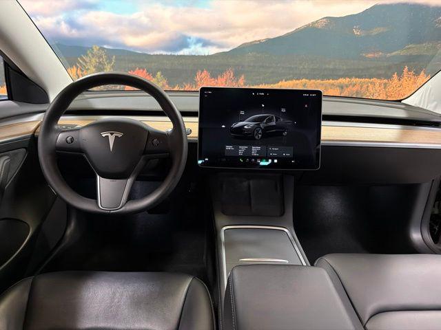 2022 Tesla Model 3 Long Range Dual Motor All-Wheel Drive