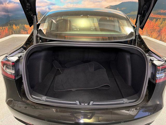 2022 Tesla Model 3 Long Range Dual Motor All-Wheel Drive
