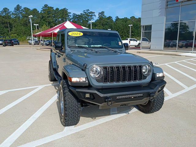 2024 Jeep Gladiator Sport S for sale in Silsbee, TX