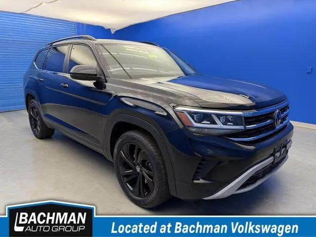 2023 Volkswagen Atlas 3.6L V6 SE w/Technology for sale in Louisville, KY