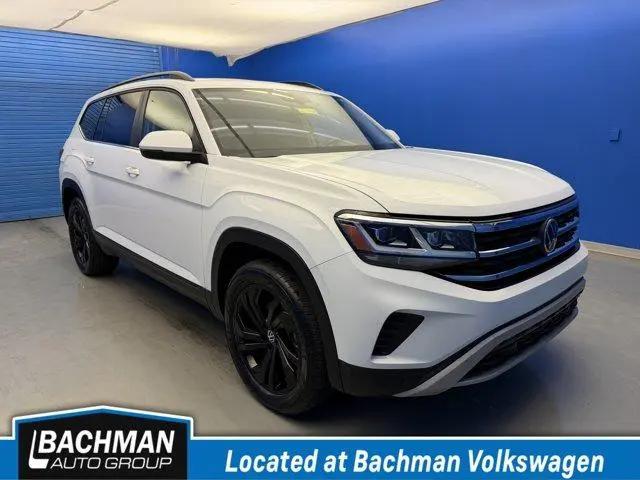 2023 Volkswagen Atlas 3.6L V6 SE w/Technology for sale in Louisville, KY