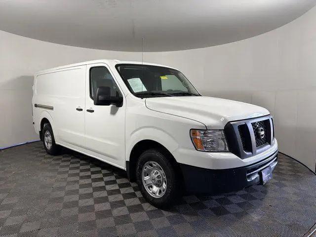 2020 Nissan 2500 SV Standard Roof V6 for sale in Shakopee, MN