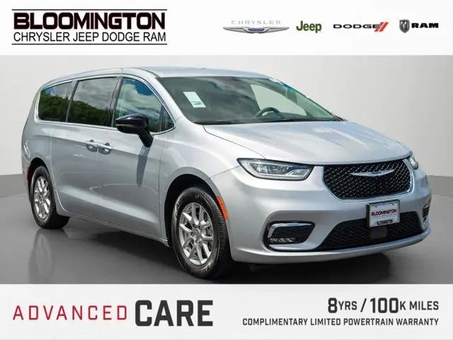 2024 Chrysler Pacifica Touring L for sale in Bloomington, MN