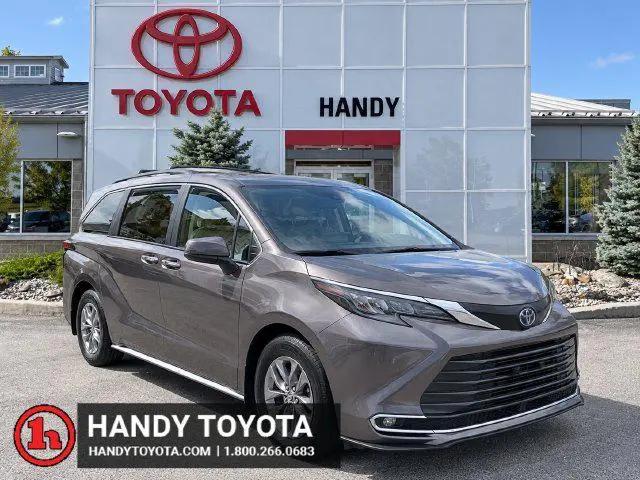 2024 Toyota Sienna XLE for sale in St Albans, VT
