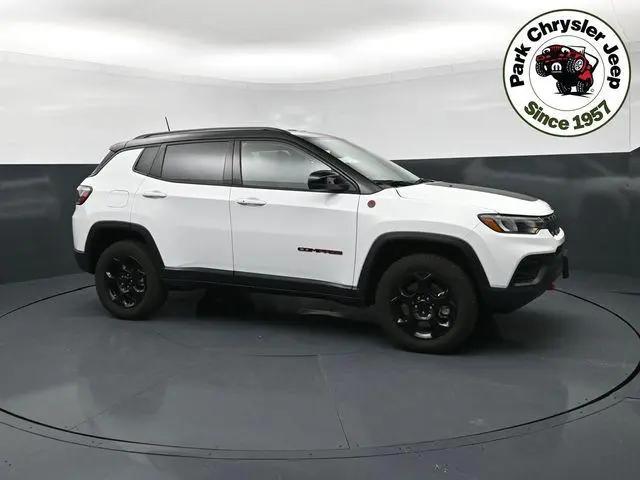 2023 Jeep Compass Trailhawk 4x4 for sale in Burnsville, MN