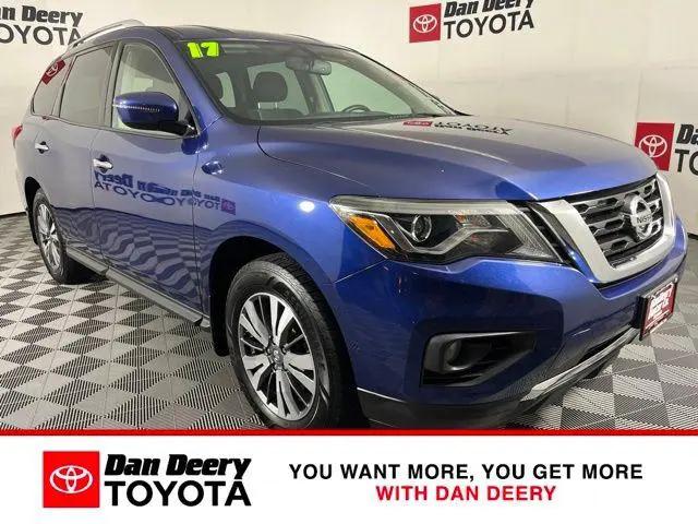 2017 Nissan Pathfinder SV for sale in Cedar Falls, IA