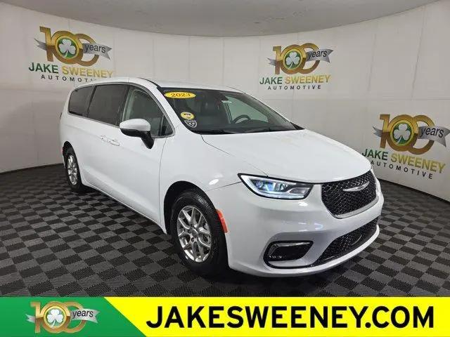 2023 Chrysler Pacifica Touring L for sale in Cincinnati, OH