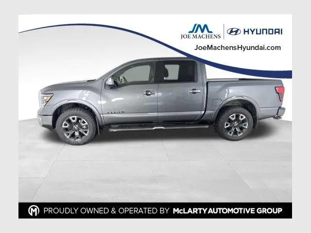 2024 Nissan Titan Crew Cab Platinum Reserve 4x4 for sale in Columbia, MO