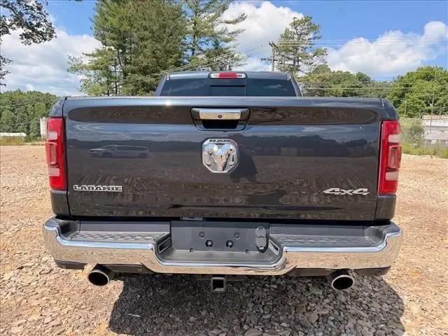 2020 Ram 1500 Laramie Crew Cab 4x4 5'7" Box