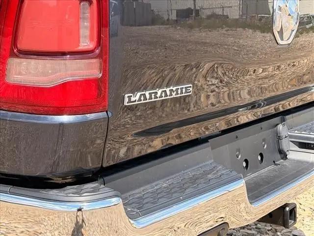 2020 Ram 1500 Laramie Crew Cab 4x4 5'7" Box