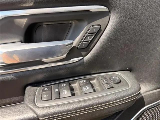 2020 Ram 1500 Laramie Crew Cab 4x4 5'7" Box