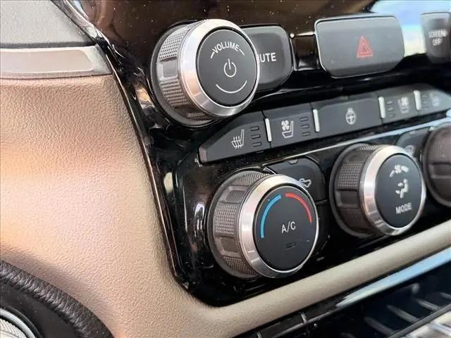2020 Ram 1500 Laramie Crew Cab 4x4 5'7" Box