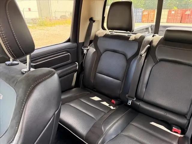 2020 Ram 1500 Laramie Crew Cab 4x4 5'7" Box