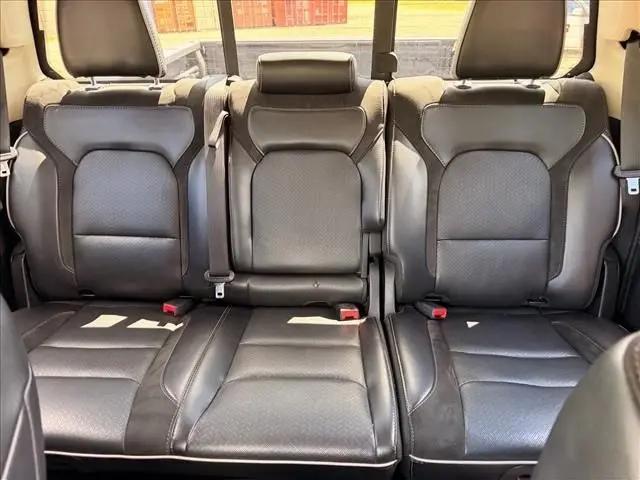 2020 Ram 1500 Laramie Crew Cab 4x4 5'7" Box