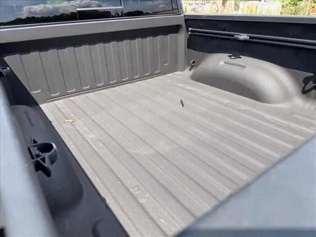 2020 Ram 1500 Laramie Crew Cab 4x4 5'7" Box