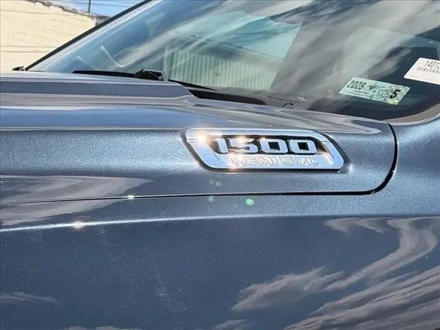 2020 Ram 1500 Laramie Crew Cab 4x4 5'7" Box