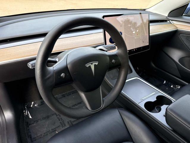 2021 Tesla Model 3 Standard Range Plus Rear-Wheel Drive 2021 Tesla Model 3 Standard Range Plus Rear-Wheel Drive