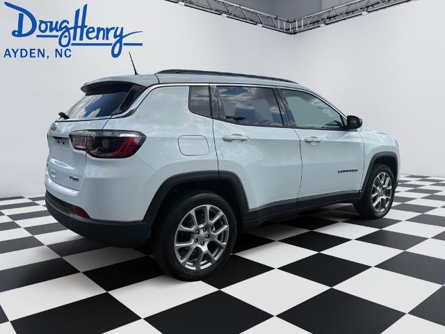 2022 Jeep Compass Latitude Lux 4x4