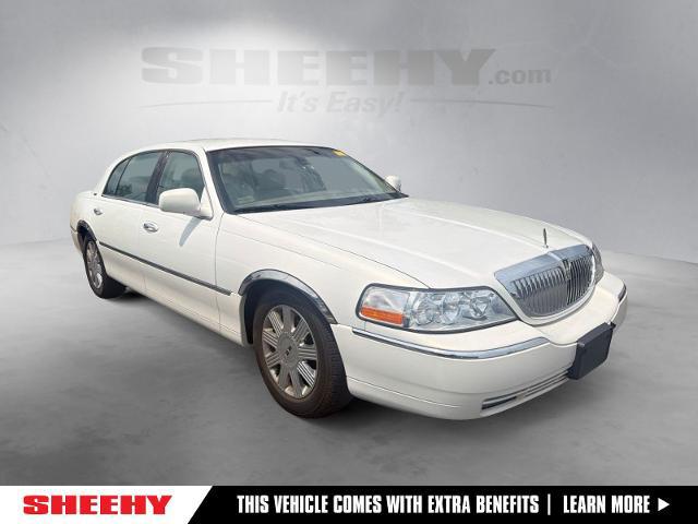 2003 Lincoln Town Car Cartier L for sale in Gaithersburg, MD