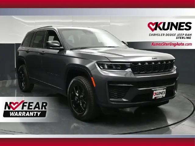 2026 Jeep Grand Cherokee Altitude 4x4 for sale in Sterling, IL