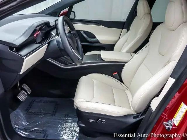 2023 Tesla Model X Plaid Tri Motor All-Wheel Drive