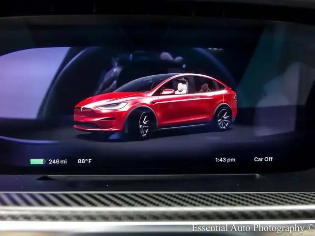 2023 Tesla Model X Plaid Tri Motor All-Wheel Drive