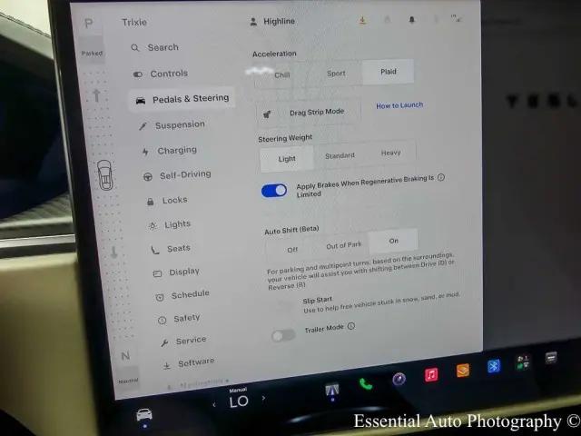 2023 Tesla Model X Plaid Tri Motor All-Wheel Drive
