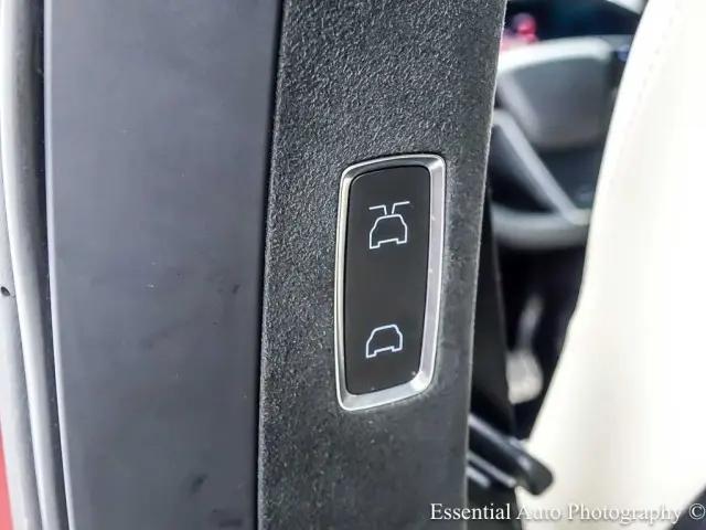 2023 Tesla Model X Plaid Tri Motor All-Wheel Drive