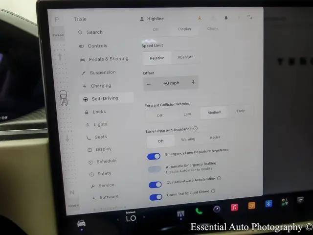 2023 Tesla Model X Plaid Tri Motor All-Wheel Drive