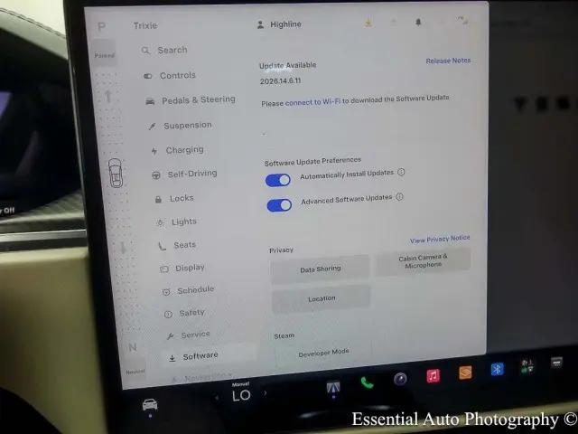2023 Tesla Model X Plaid Tri Motor All-Wheel Drive