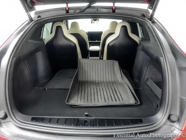 2023 Tesla Model X Plaid Tri Motor All-Wheel Drive