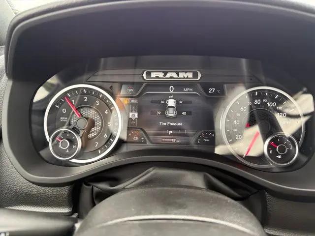 2026 Ram 1500 Express Crew Cab 4x4 57 Box