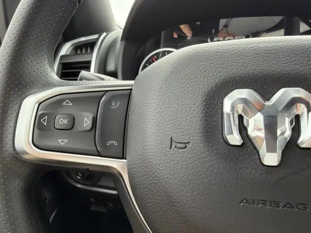 2026 Ram 1500 Express Crew Cab 4x4 57 Box