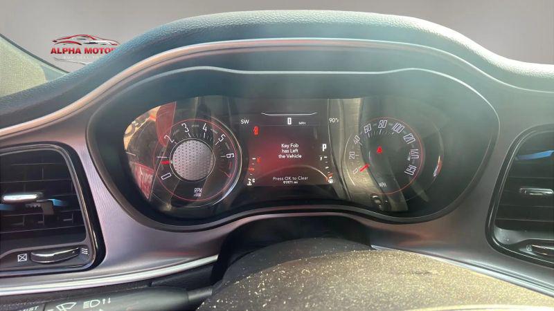 2019 Dodge Challenger SXT