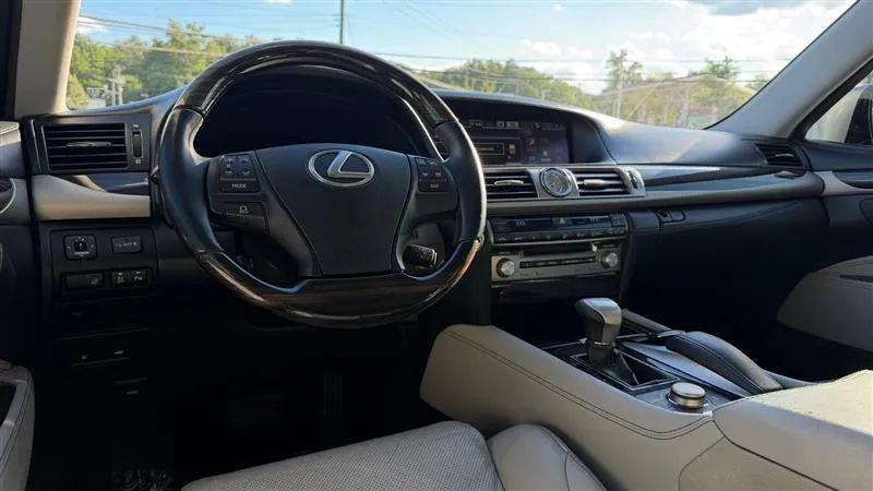 2013 Lexus LS 460 460