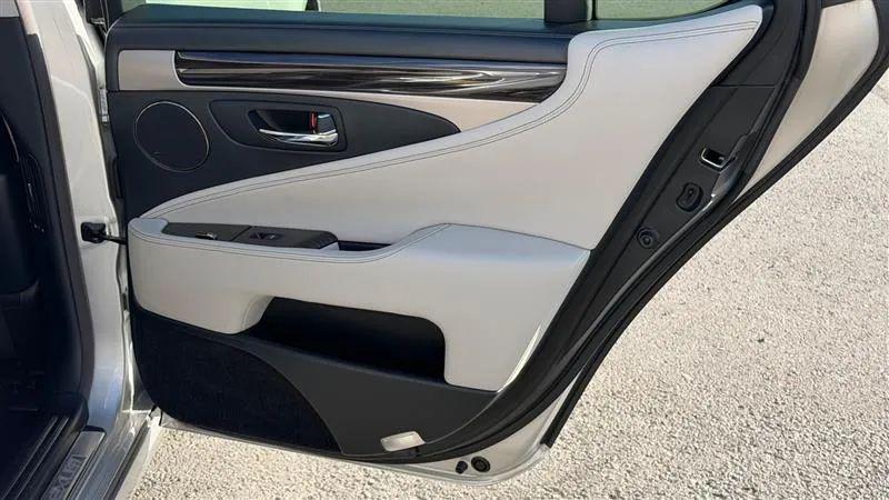2013 Lexus LS 460 460