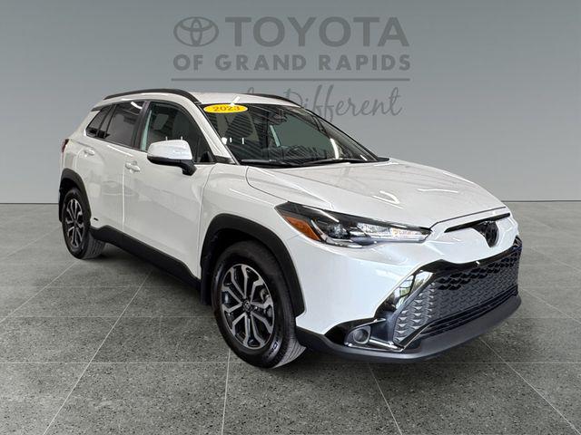 2023 Toyota Corolla Cross Hybrid SE for sale in Grand Rapids, MI