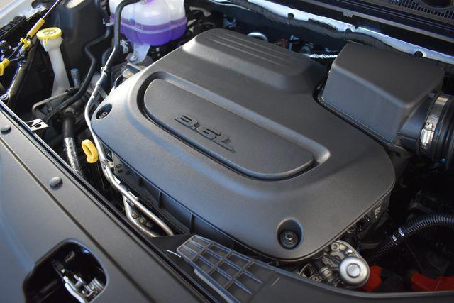 2027 Chrysler Pacifica LX