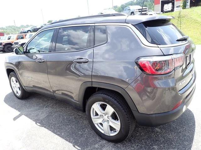 2022 Jeep Compass Latitude 4x4 2022 Jeep Compass Latitude 4x4