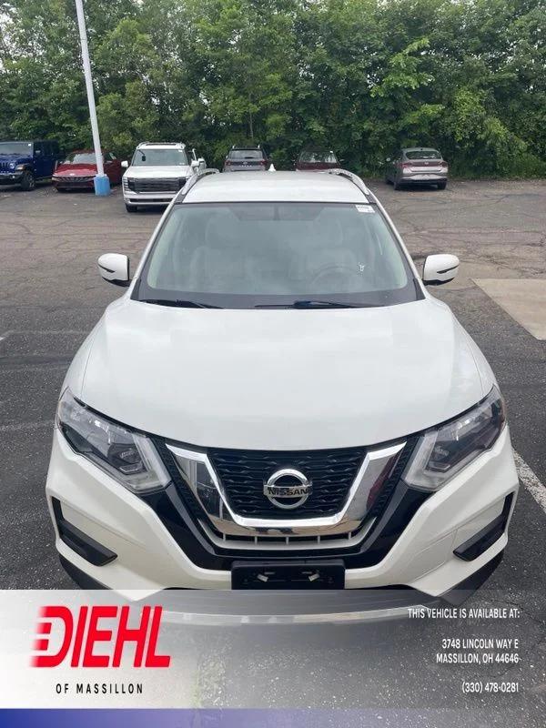 2017 Nissan Rogue SV 2017 Nissan Rogue SV