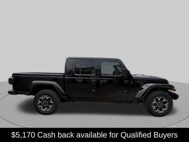 2026 Jeep Gladiator GLADIATOR SAHARA 4X4