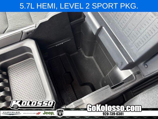 2020 Ram 1500 Big Horn Crew Cab 4x4 5'7" Box