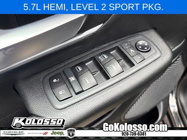 2020 Ram 1500 Big Horn Crew Cab 4x4 5'7" Box