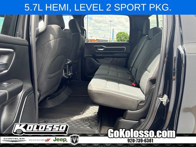 2020 Ram 1500 Big Horn Crew Cab 4x4 5'7" Box