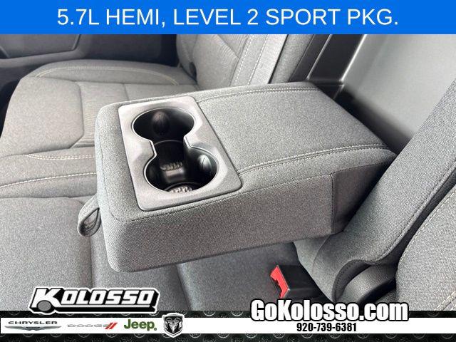 2020 Ram 1500 Big Horn Crew Cab 4x4 5'7" Box