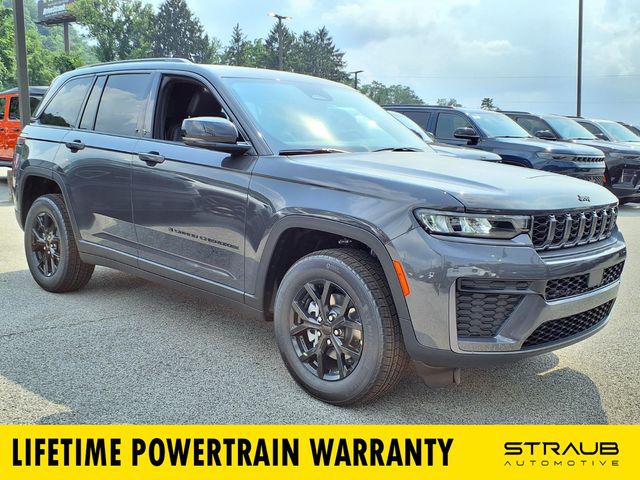 2026 Jeep Grand Cherokee Altitude 4x4 for sale in Wheeling, WV