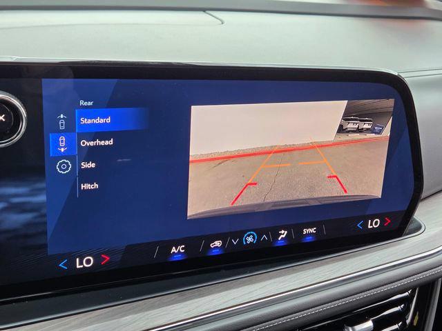 2025 Chevrolet Suburban LS - Photo 18