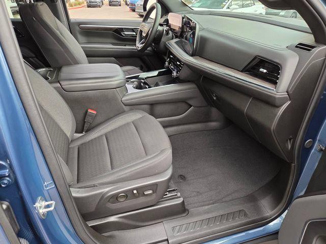 2025 Chevrolet Suburban LS - Photo 23