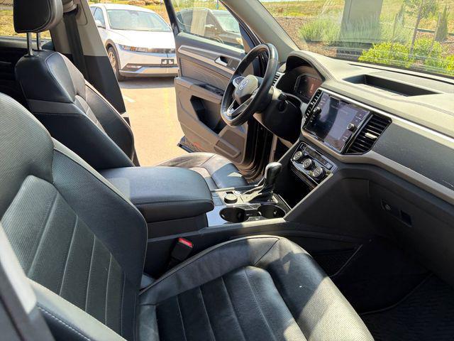 2022 Volkswagen Atlas 3.6L V6 SEL Premium R-Line